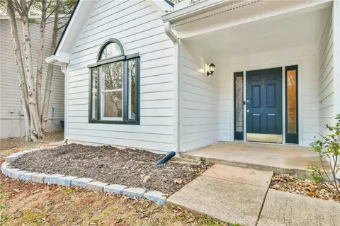 4021 E Meadow Dr, Duluth, GA 30096 photo 3