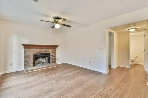 4021 E Meadow Dr, Duluth, GA 30096 photo 14