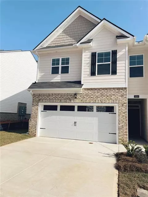 358 Elgin Dr, Lawrenceville, GA 30045