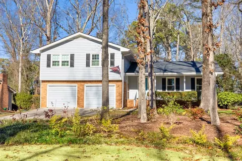 5509 Rodney Ln, Stone Mountain, GA 30087