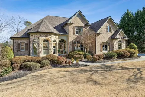 2664 River Haven Ct, Lawrenceville, GA 30045