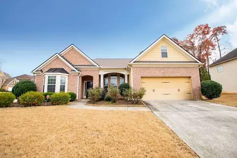 3680 Long Lake Dr, Douglasville, GA 30135