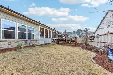 Exterior - 595 Everton Pl, Grayson, GA 30017 photo 9 of 10