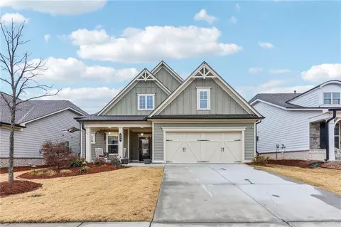 Exterior - 595 Everton Pl, Grayson, GA 30017 photo 3 of 10