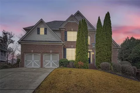 5517 Hedge Brooke Dr NW, Acworth, GA 30101