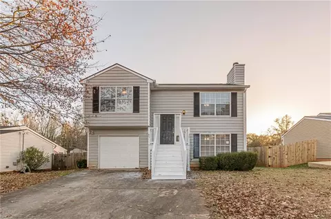 139 Hampton Oaks Dr, Hampton, GA 30228 photo 1