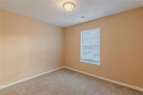139 Hampton Oaks Dr, Hampton, GA 30228 photo 9