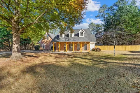 141 Lost Forest Dr, Mcdonough, GA 30252