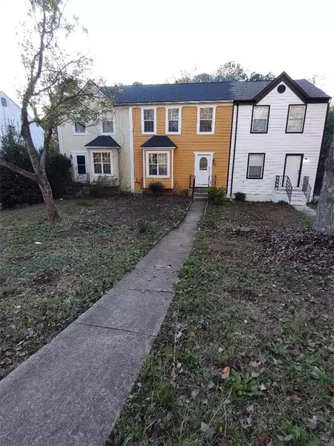 1306 Warsaw Rd, Roswell, GA 30076