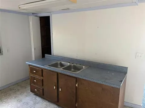 Kitchen - 168 Douglas Hwy, Ocilla, GA 31774 photo 1 of 1