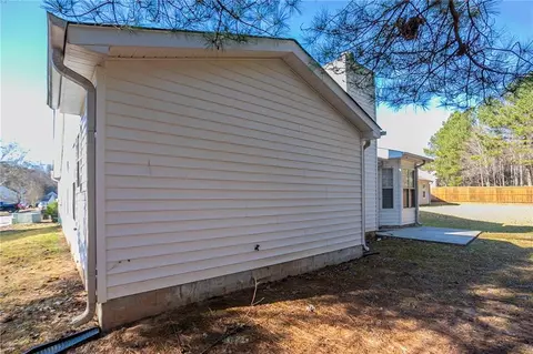 6959 Biscayne Blvd, Rex, GA 30273 photo 22