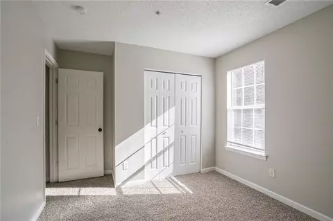 6959 Biscayne Blvd, Rex, GA 30273 photo 11