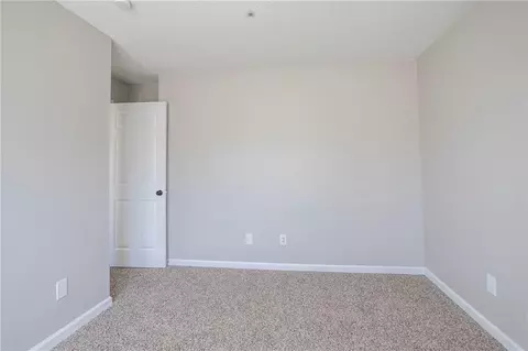 6959 Biscayne Blvd, Rex, GA 30273 photo 13