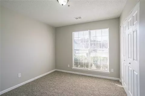 6959 Biscayne Blvd, Rex, GA 30273 photo 12