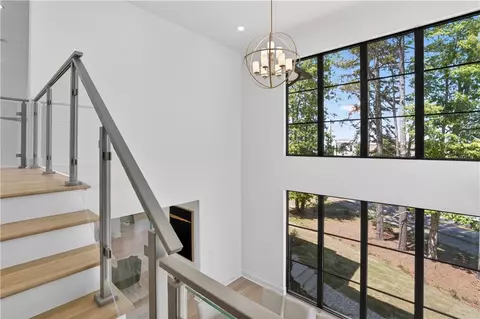 Entry Way - 174 Devore Rd, Alpharetta, GA 30009 photo 4 of 10
