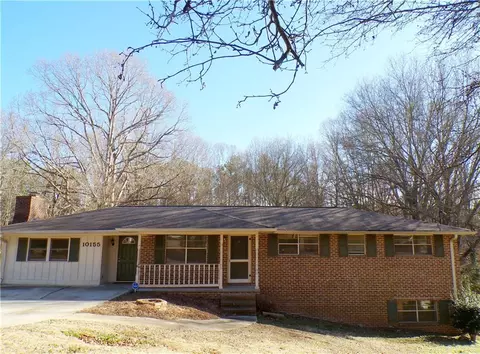 10155 Twin Oaks Dr SW, Covington, GA 30014