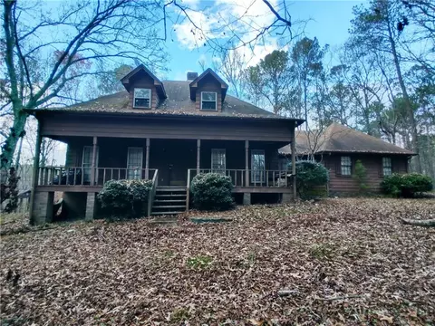 1447 Upper Sweetwater Trl SE, White, GA 30184