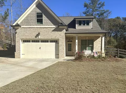 1745 Thomas Dr, Hoschton, GA 30548