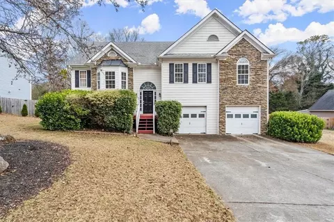 1012 Inca Ln, Woodstock, GA 30188
