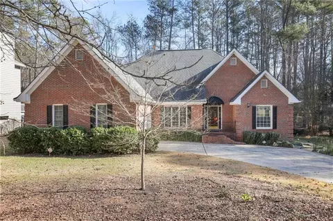1095 Chestnut Hill Cir SW, Marietta, GA 30064