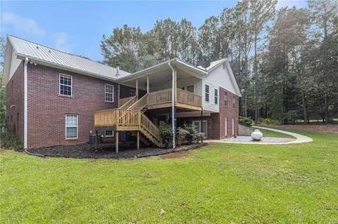 Exterior - 165 Coady Rd, Jackson, GA 30233 photo 7 of 10