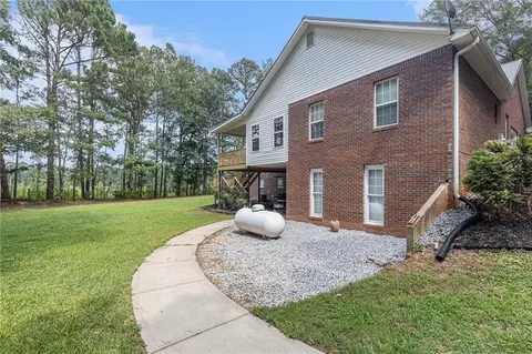 Exterior - 165 Coady Rd, Jackson, GA 30233 photo 8 of 10