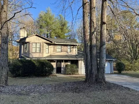 1654 Tree Line Rd, Lithonia, GA 30058