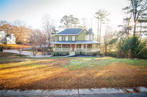 10 Bramblewood Way SW, Cartersville, GA 30120