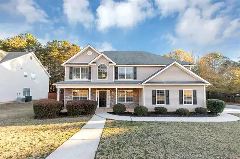 202 Millstone Dr, Hampton, GA 30228