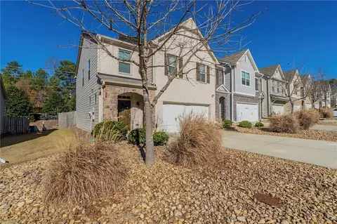2580 Cooper Brook Dr, Snellville, GA 30078