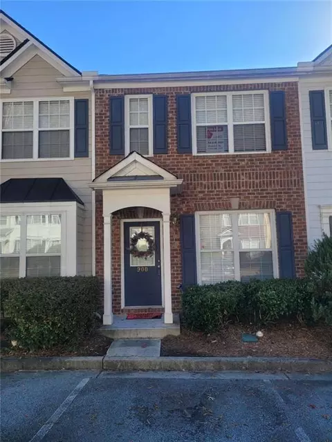 900 Redwood Dr, Norcross, GA 30093
