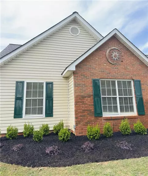 4541 Old Highway 138 SW, Loganville, GA 30052