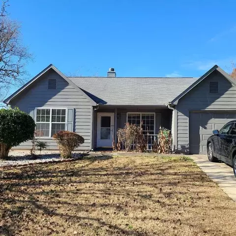 2818 Mill Lake Walk, Morrow, GA 30260