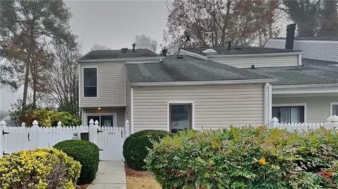 2683 Meadowlawn Dr SE, Marietta, GA 30067