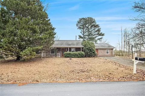 7 Bluebird Ln, Tallapoosa, GA 30176