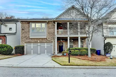 2092 Old Georgian Ter, Atlanta, GA 30318
