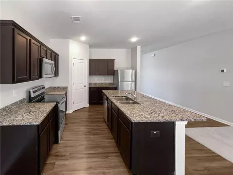 1307 Hudson Ct, Bethlehem, GA 30620 photo 6