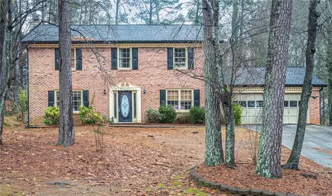 1920 Shoreline Trce, Grayson, GA 30017