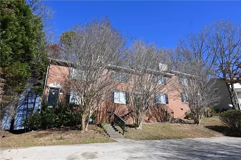 3282 Highpoint Ct, Snellville, GA 30078