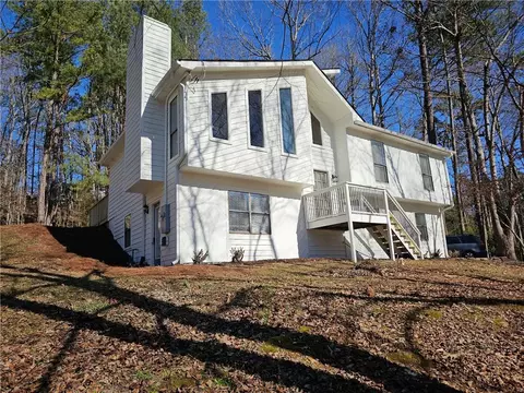 4575 Woodcroft Cv, Snellville, GA 30039