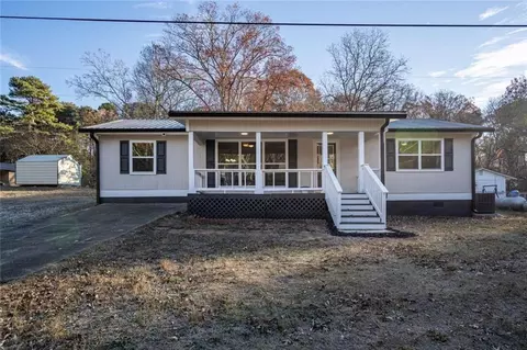 516 Richards Rd, White, GA 30184