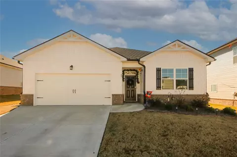 22 Moultrie Ct, Hoschton, GA 30548