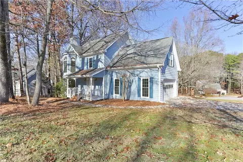 2945 Heather Stone Way, Lawrenceville, GA 30043