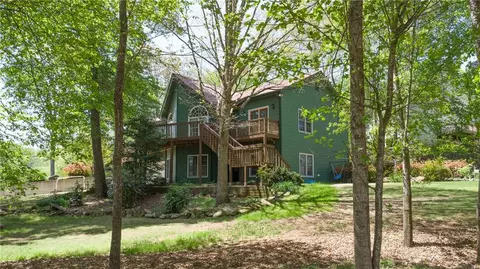425 Brookwood Dr W, Dawsonville, GA 30534