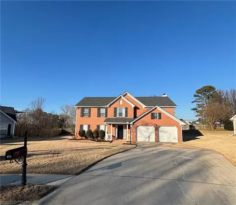 575 Dunagan Dr, Lawrenceville, GA 30045