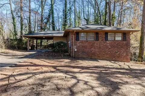 3166 Cloverhurst Dr, Atlanta, GA 30344