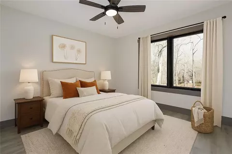 Bedroom - 221 Dragonfly Cv, Toccoa, GA 30577 photo 3 of 5