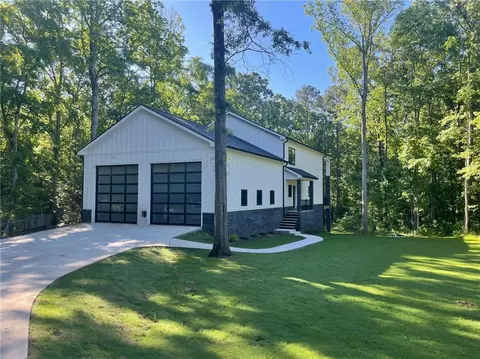 Exterior - 221 Dragonfly Cv, Toccoa, GA 30577 photo 2 of 5