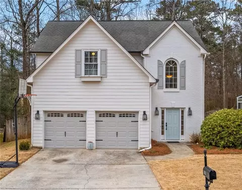 1610 River Oak Dr, Roswell, GA 30075