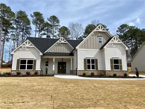 198 Meadows Dr, Bethlehem, GA 30620